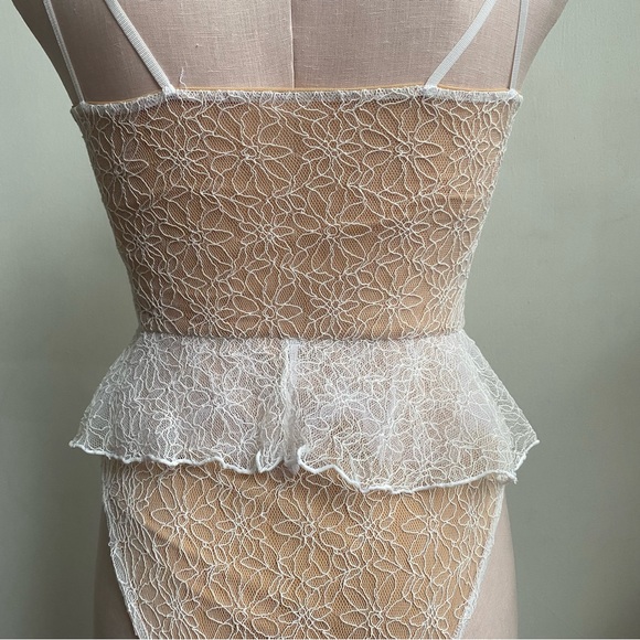 V Chapman x Beach Riot Swimsuit - Picture 8 of 11